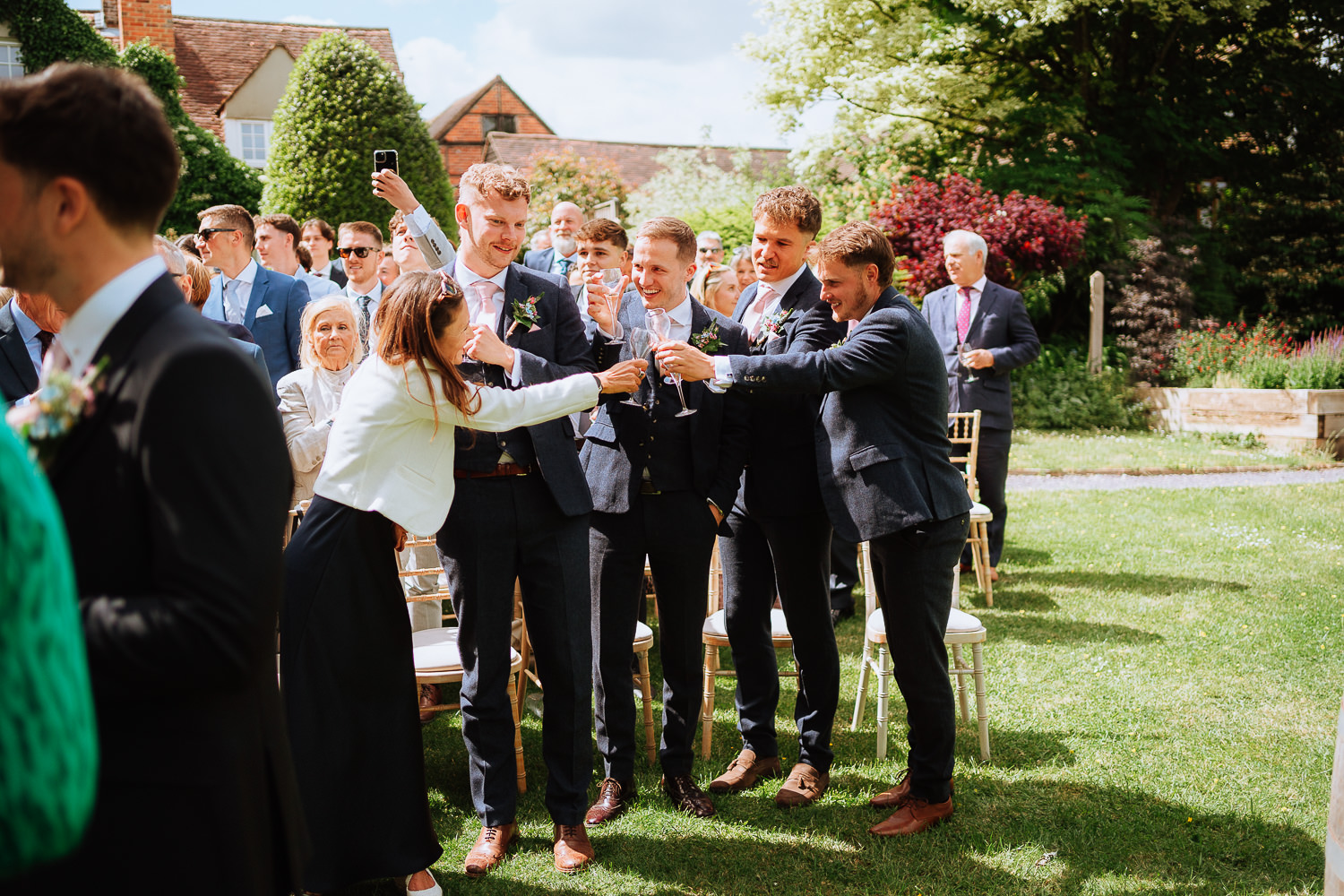 OLD LUXTERS BARN WEDDING PHOTOGRAPHY OXFORDSHIRE 010 OLD LUXTERS BARN WEDDING PHOTOGRAPHY OXFORDSHIRE 010
